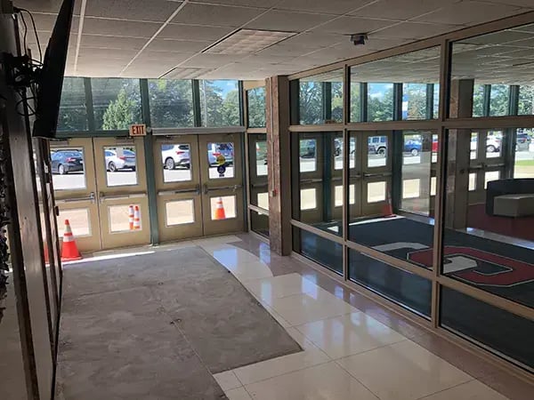 archdiocese_entryway_02